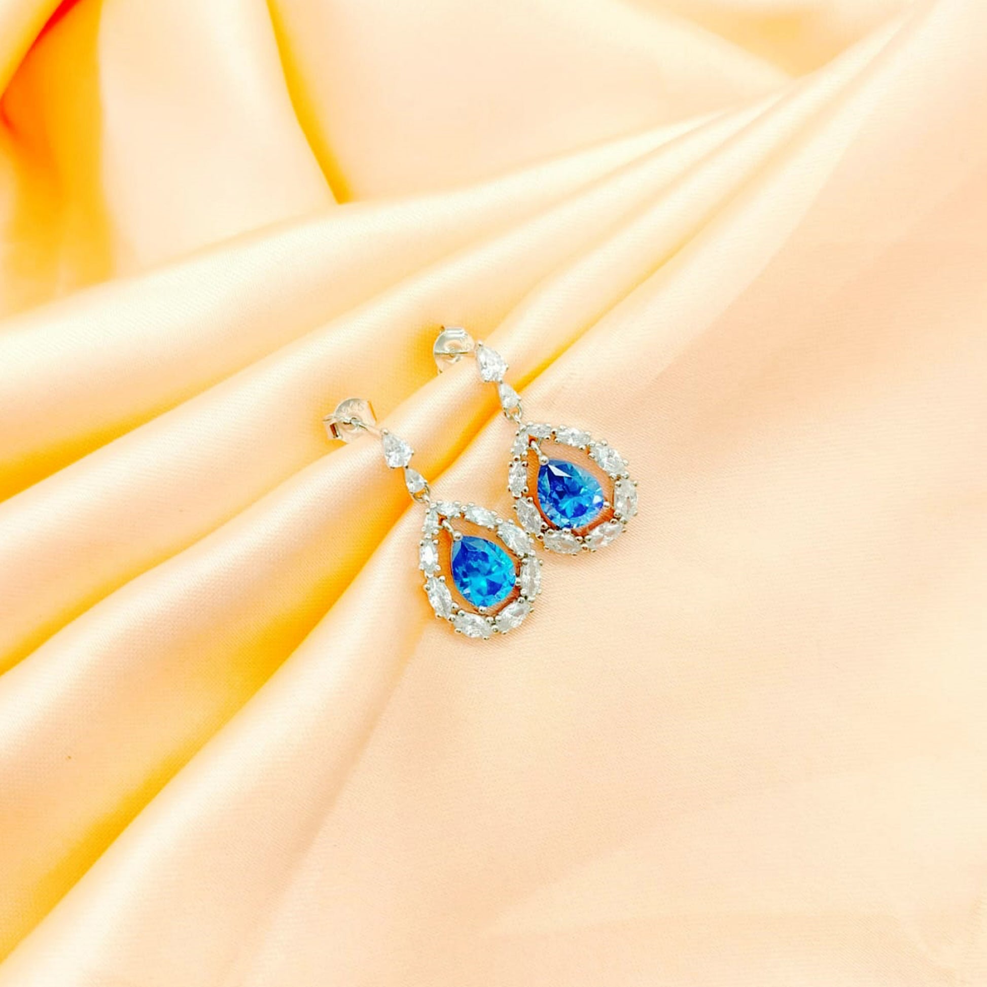 EARRINGS [ER-28062503]