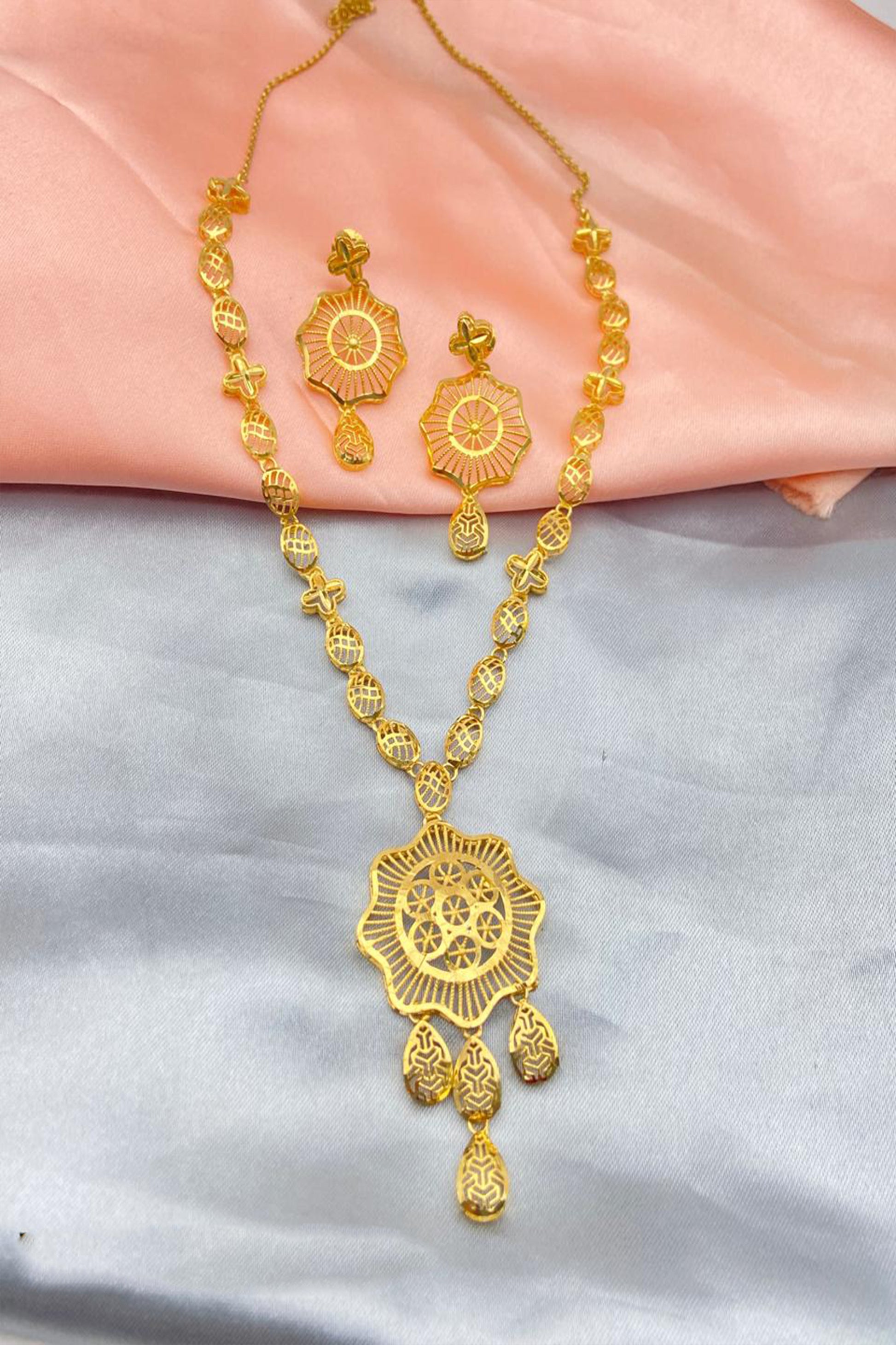 NECKLACES [NS-280605]