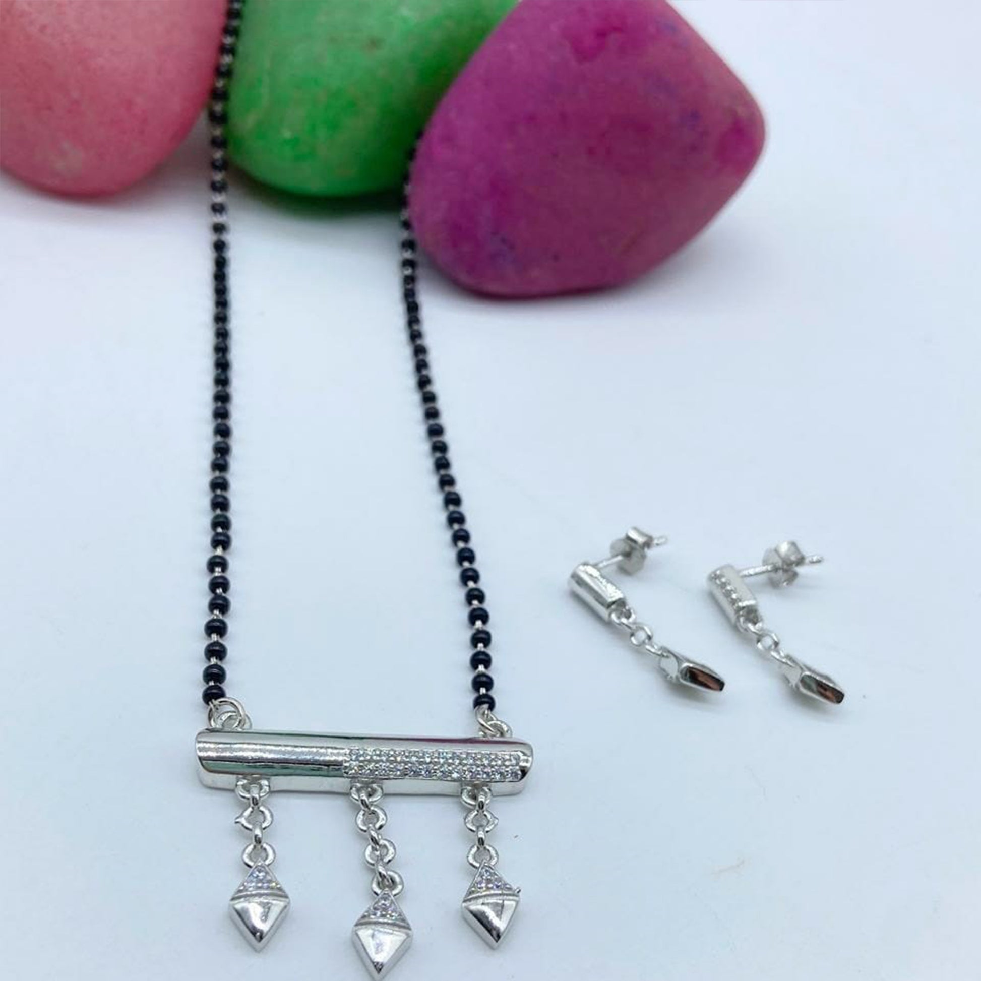 MANGALSUTRA [MS-280610]