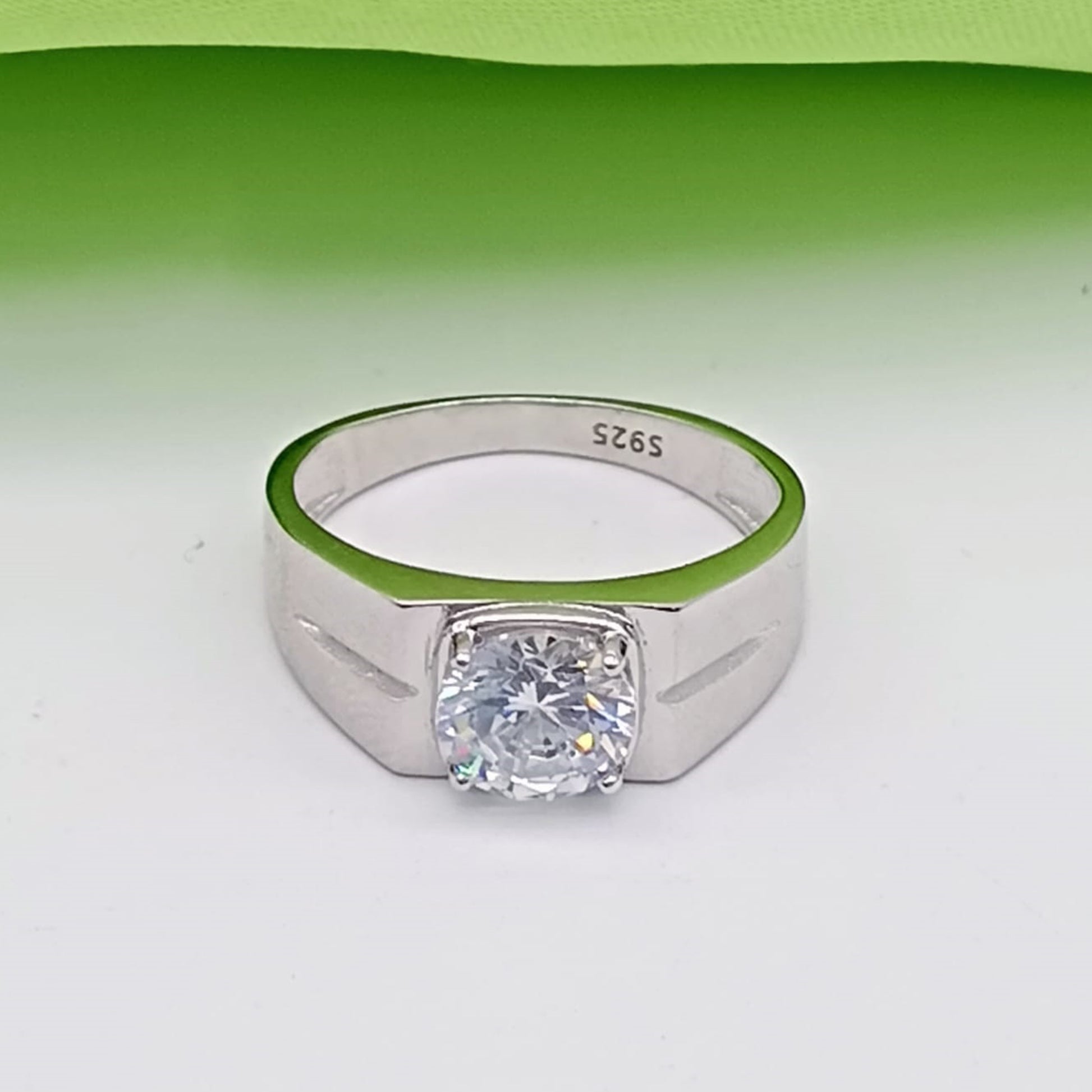 RINGS [FR-280625125]