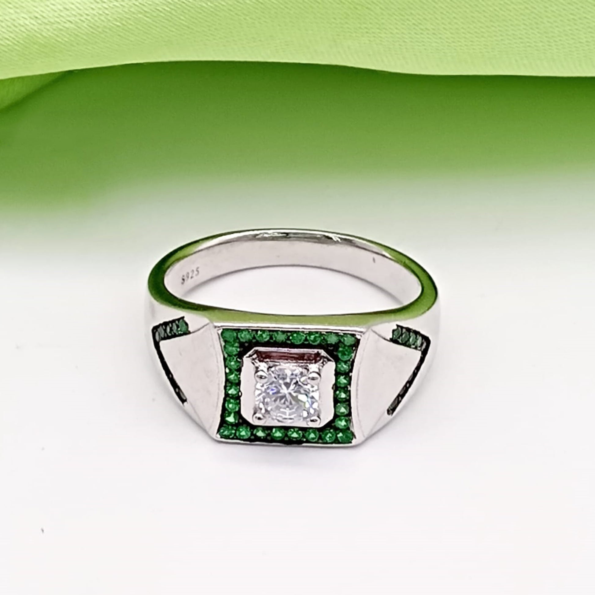 RINGS [FR-280625128]