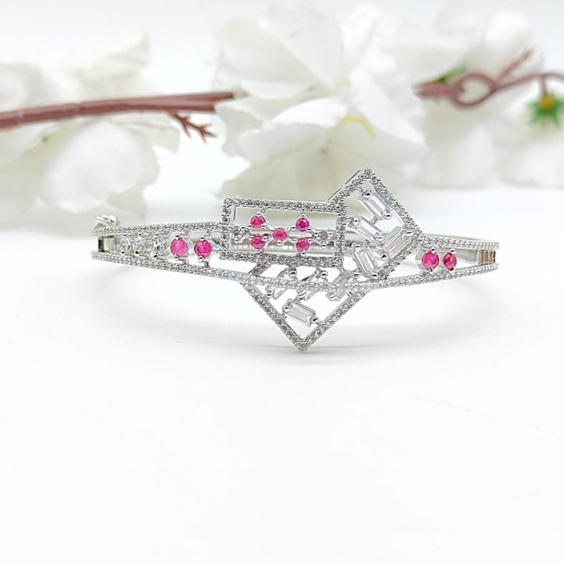 BRACELETS [BR-28062515]