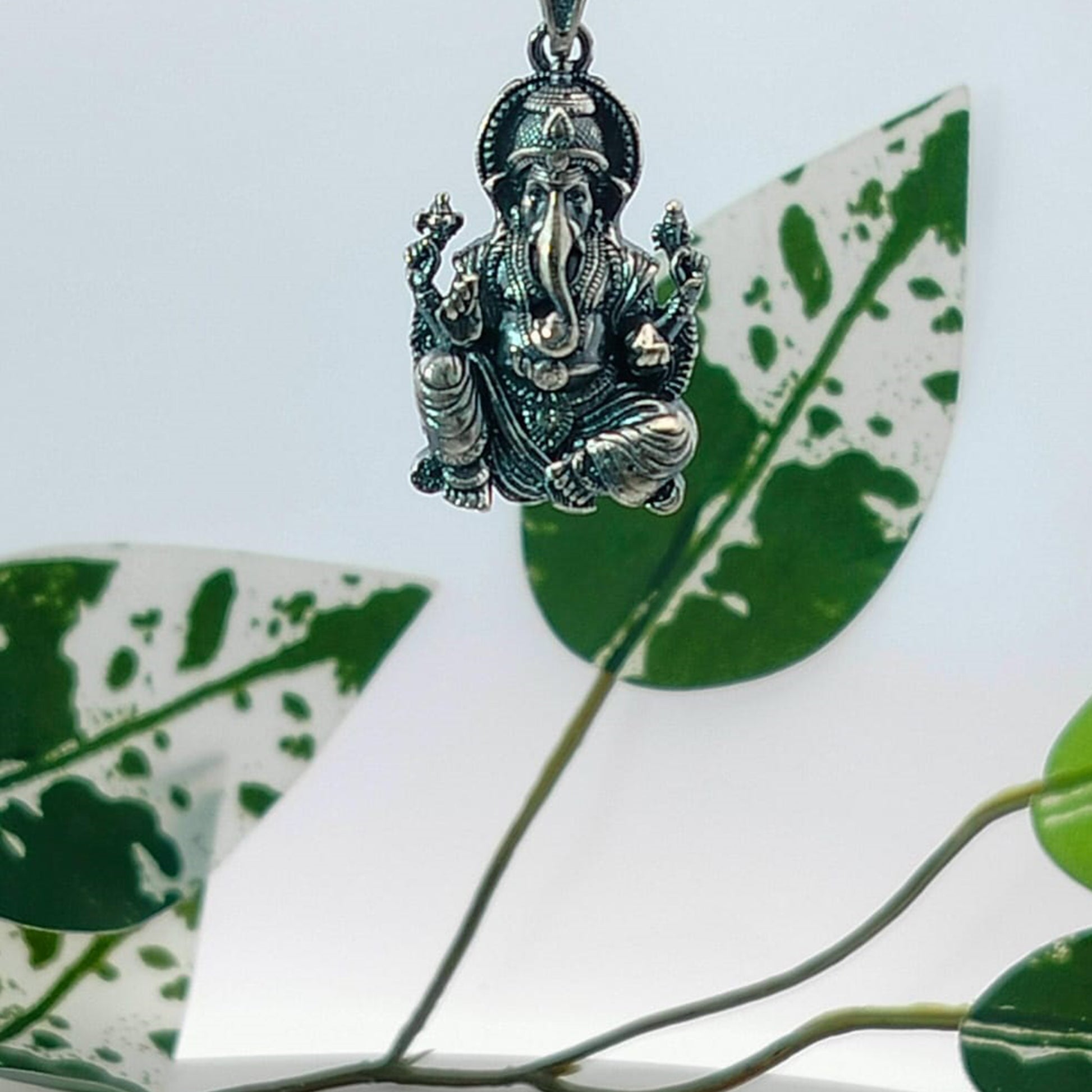 PENDANTS [PC-28062518]