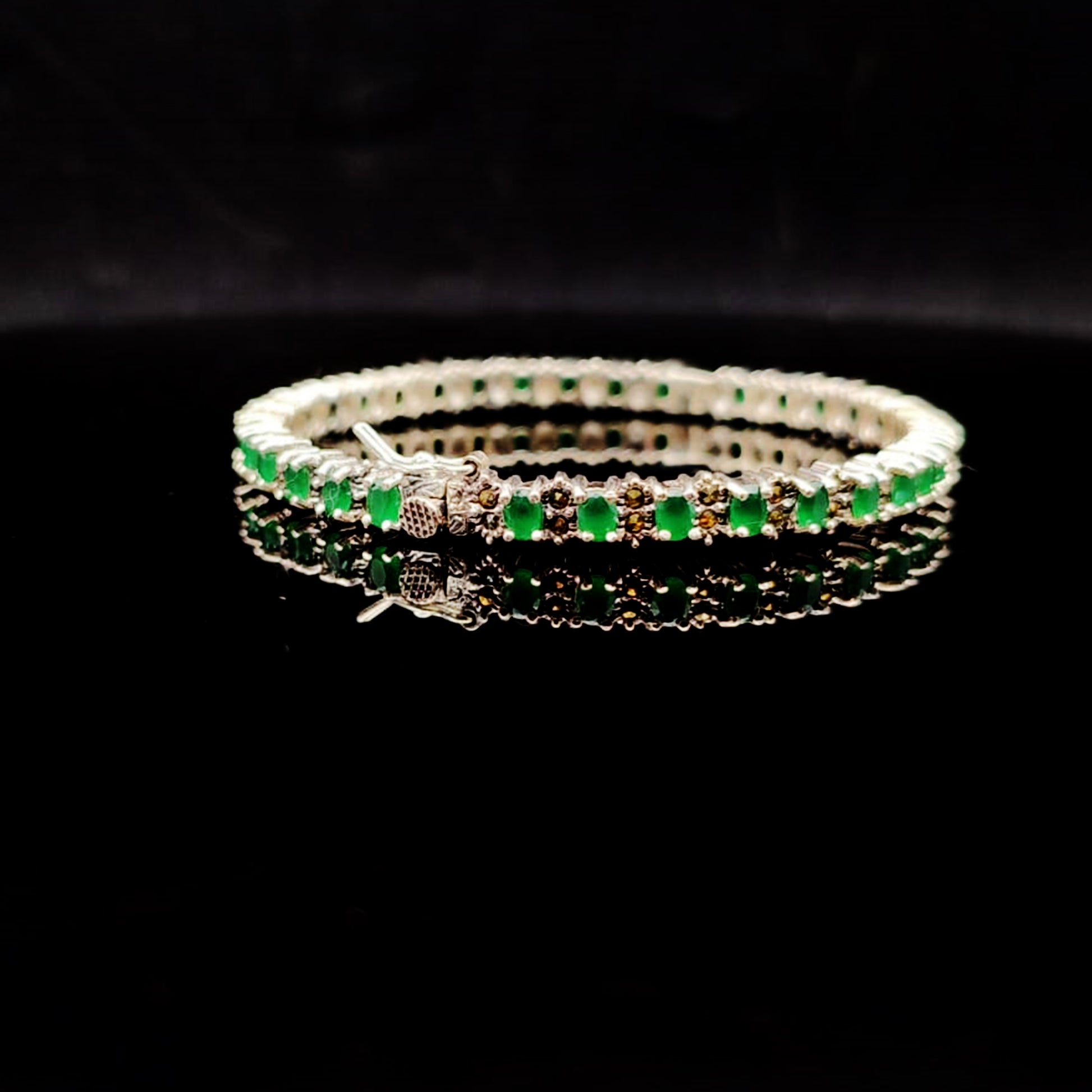 BANGLES [BA-28062525]