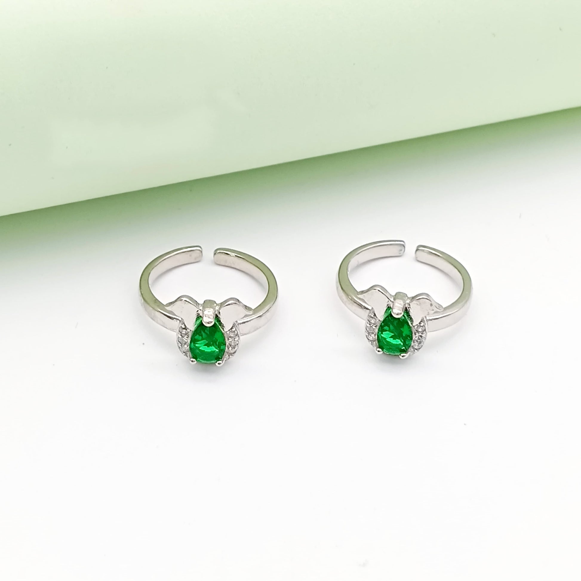 TOE RINGS [TR-28062533]