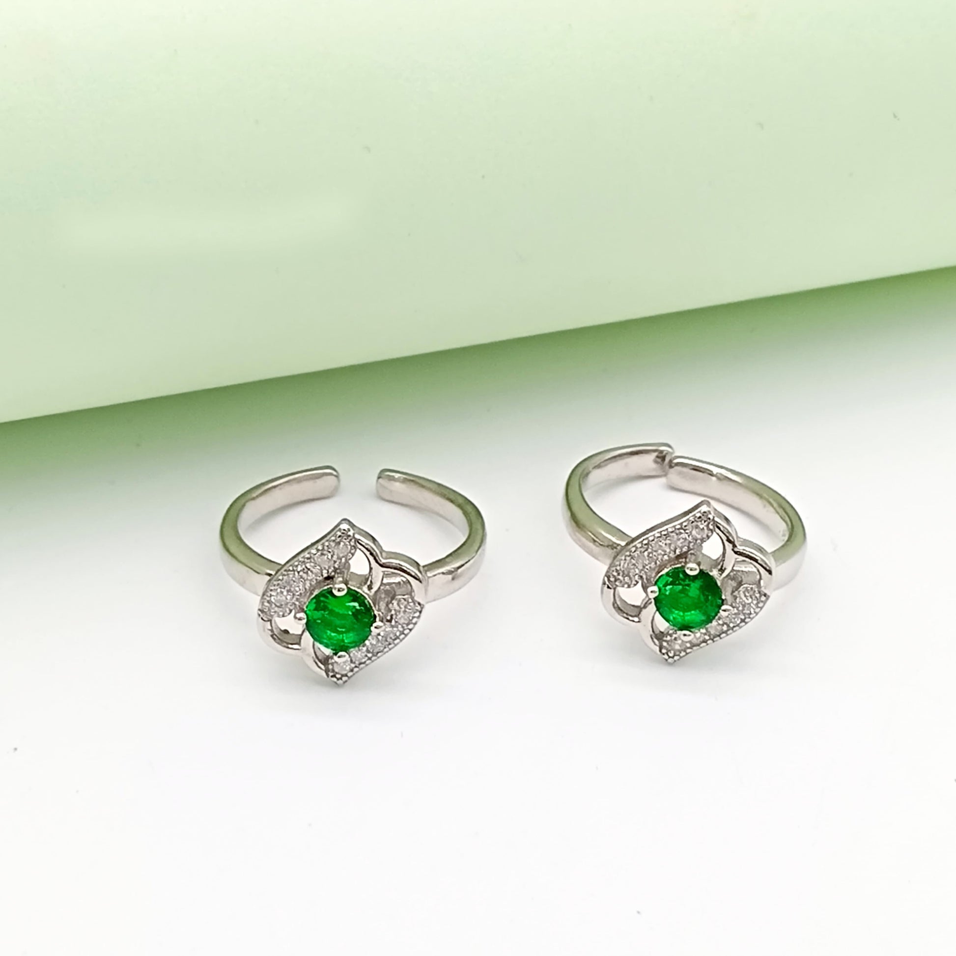TOE RINGS [TR-28062536]