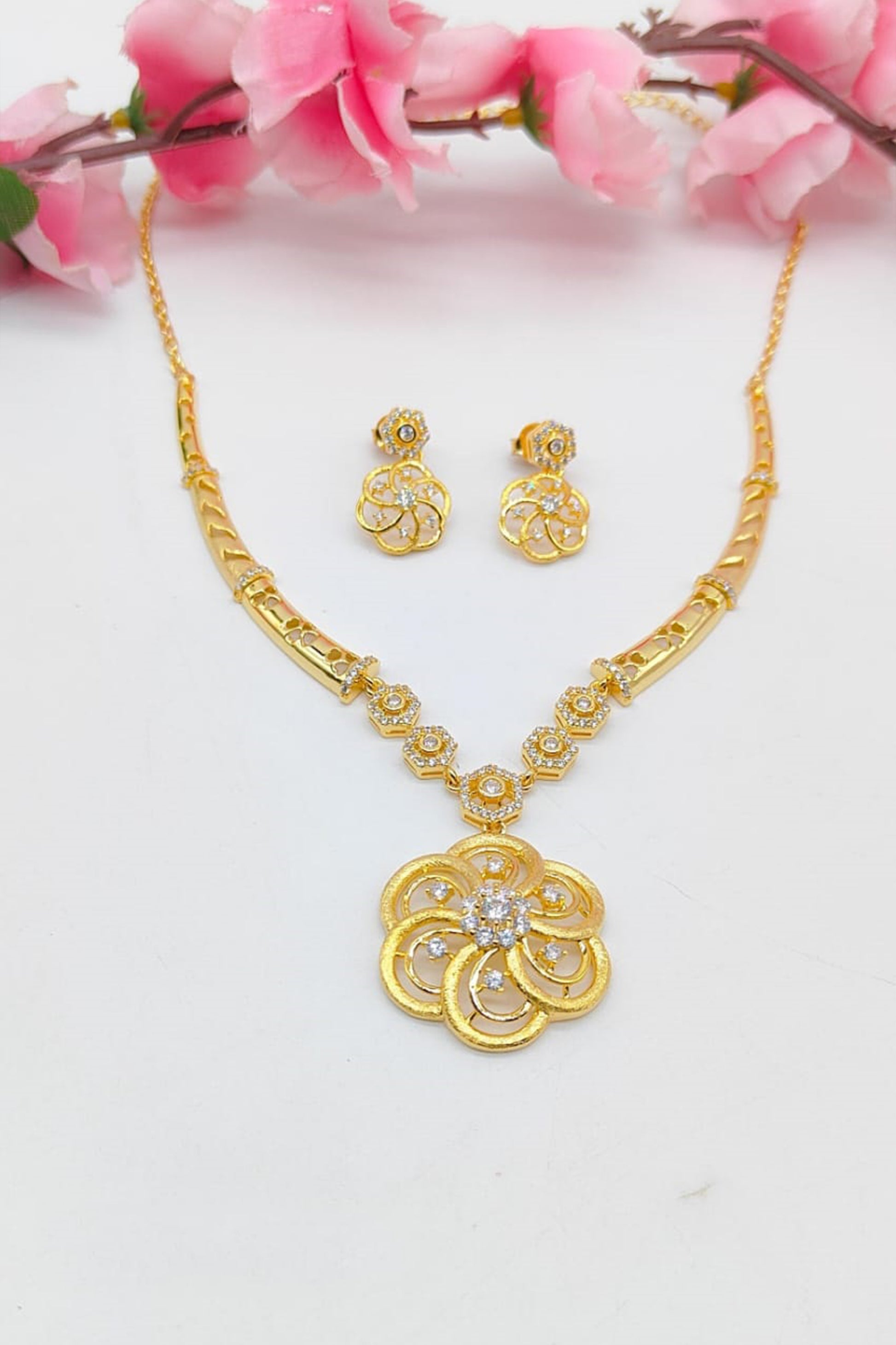 NECKLACES [NS-280637]