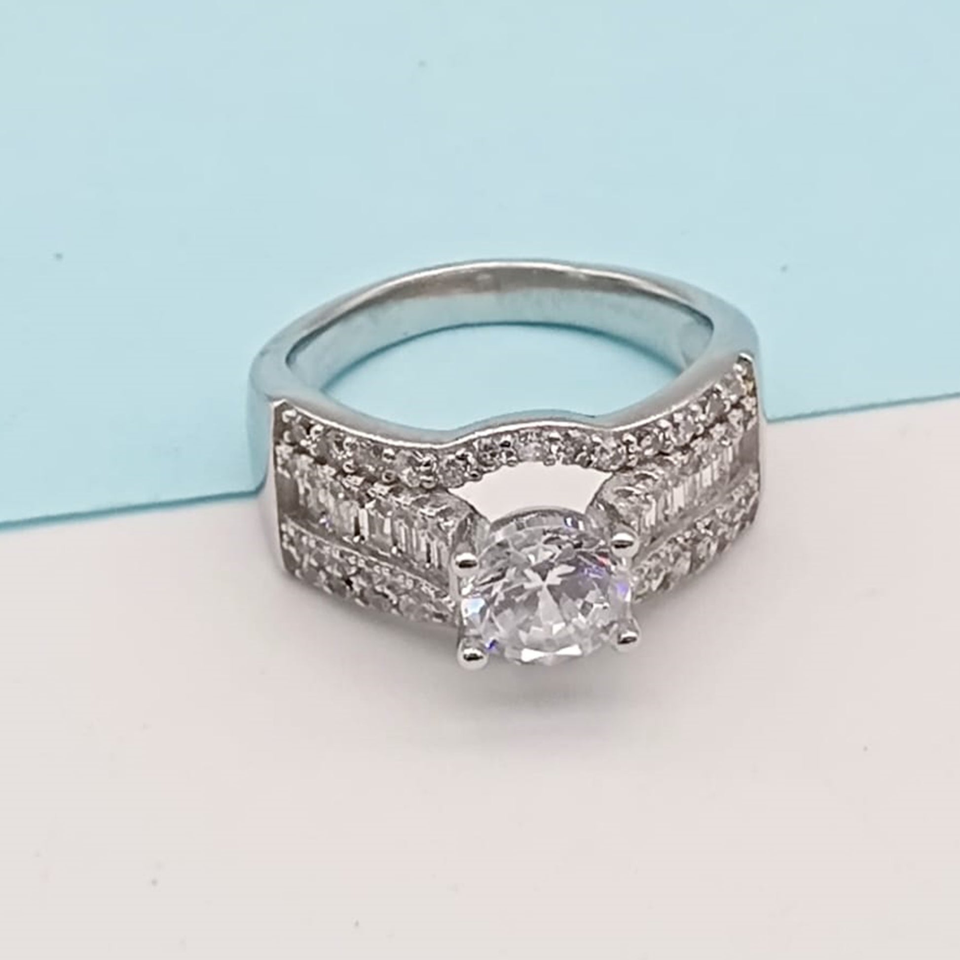 RINGS [FR-28062541]