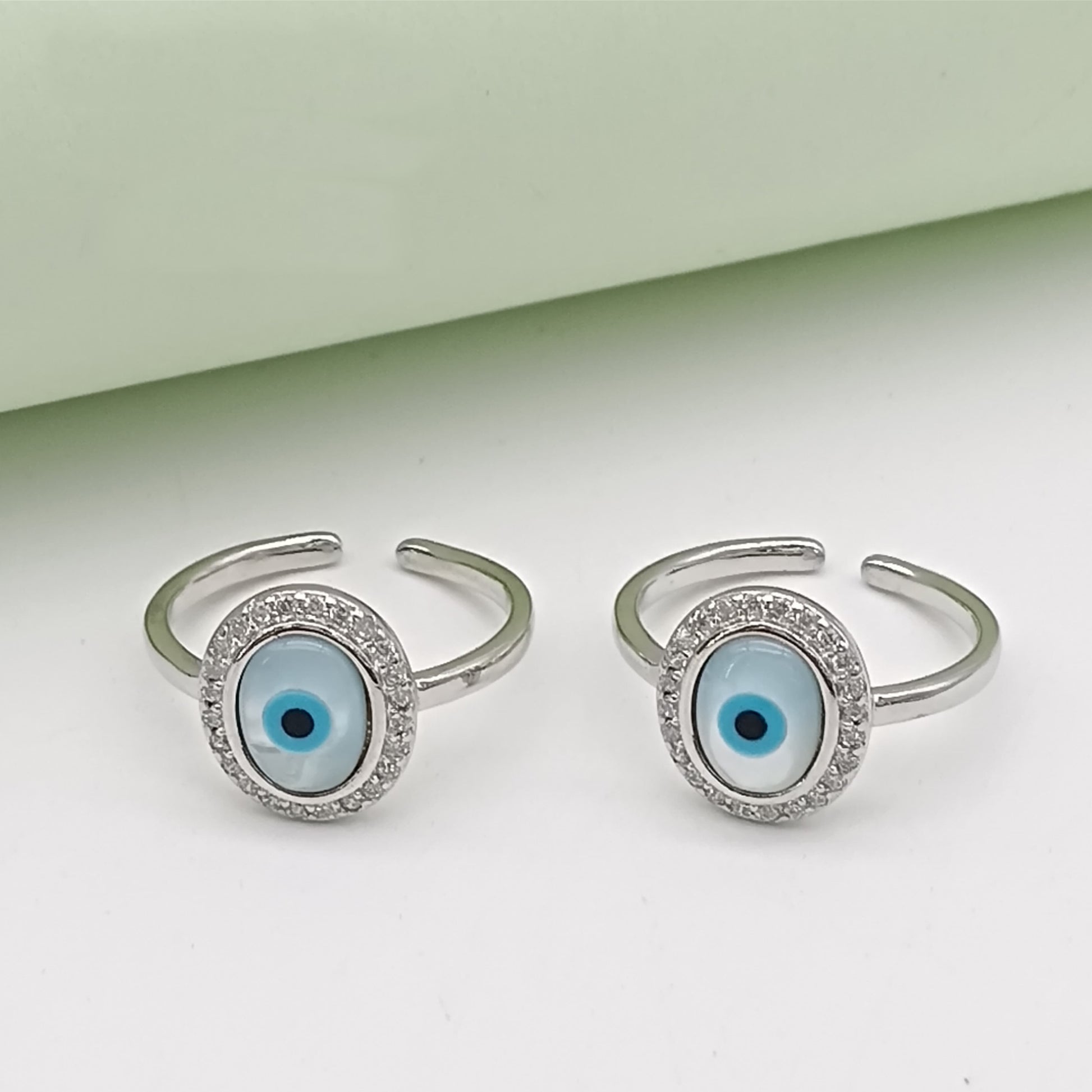 TOE RINGS [TR-28062547]