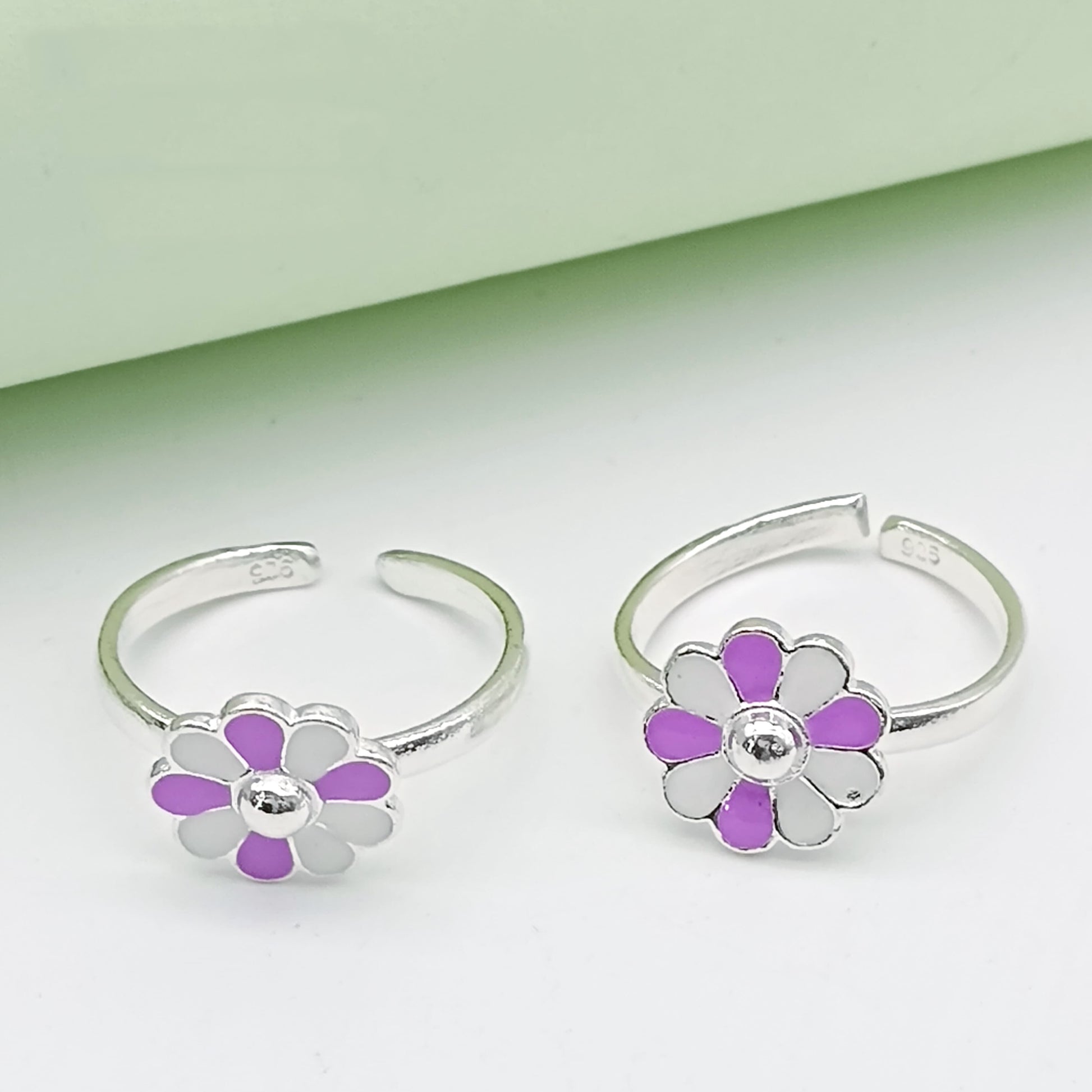 TOE RINGS [TR-28062551]
