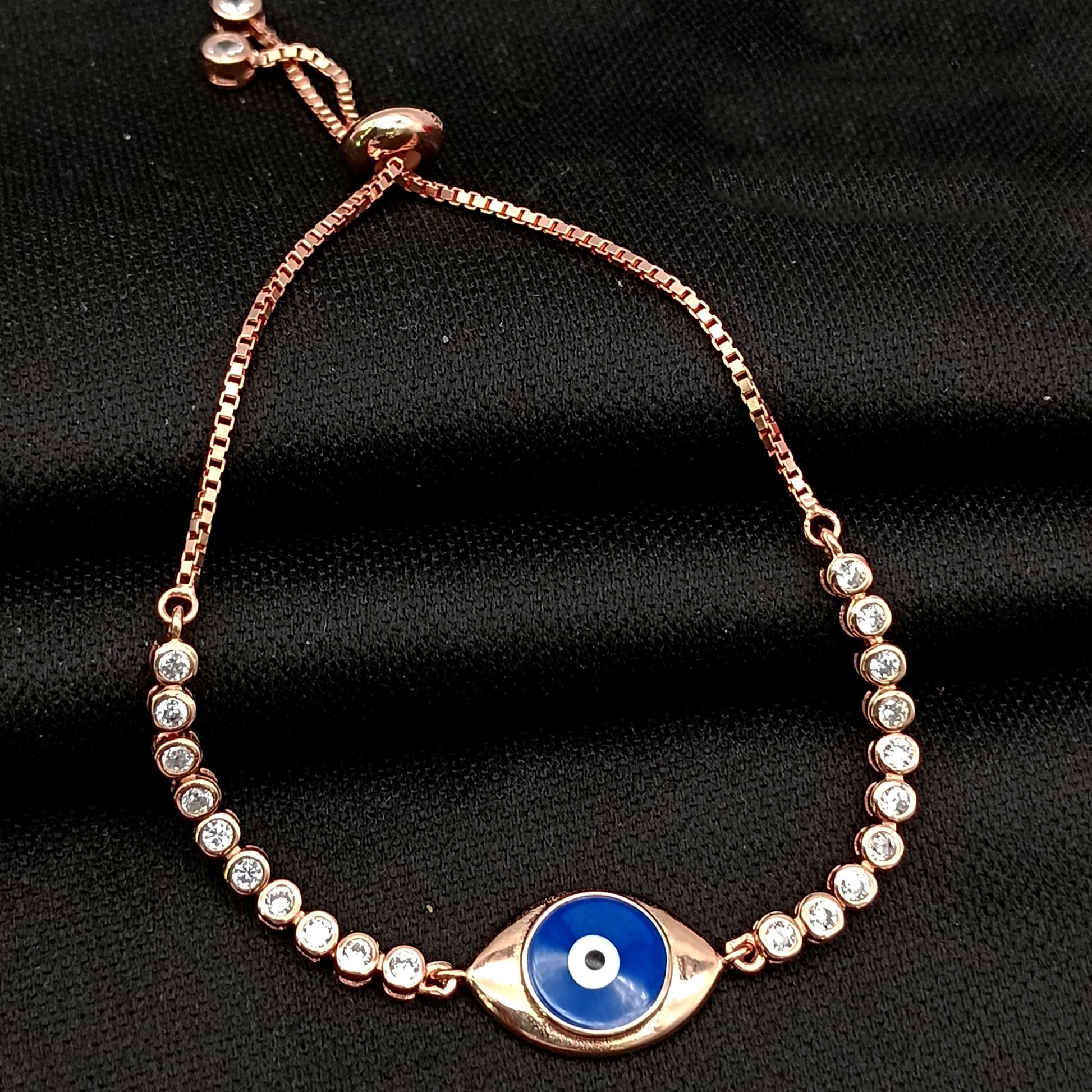 BRACELETS [BR-28062561]