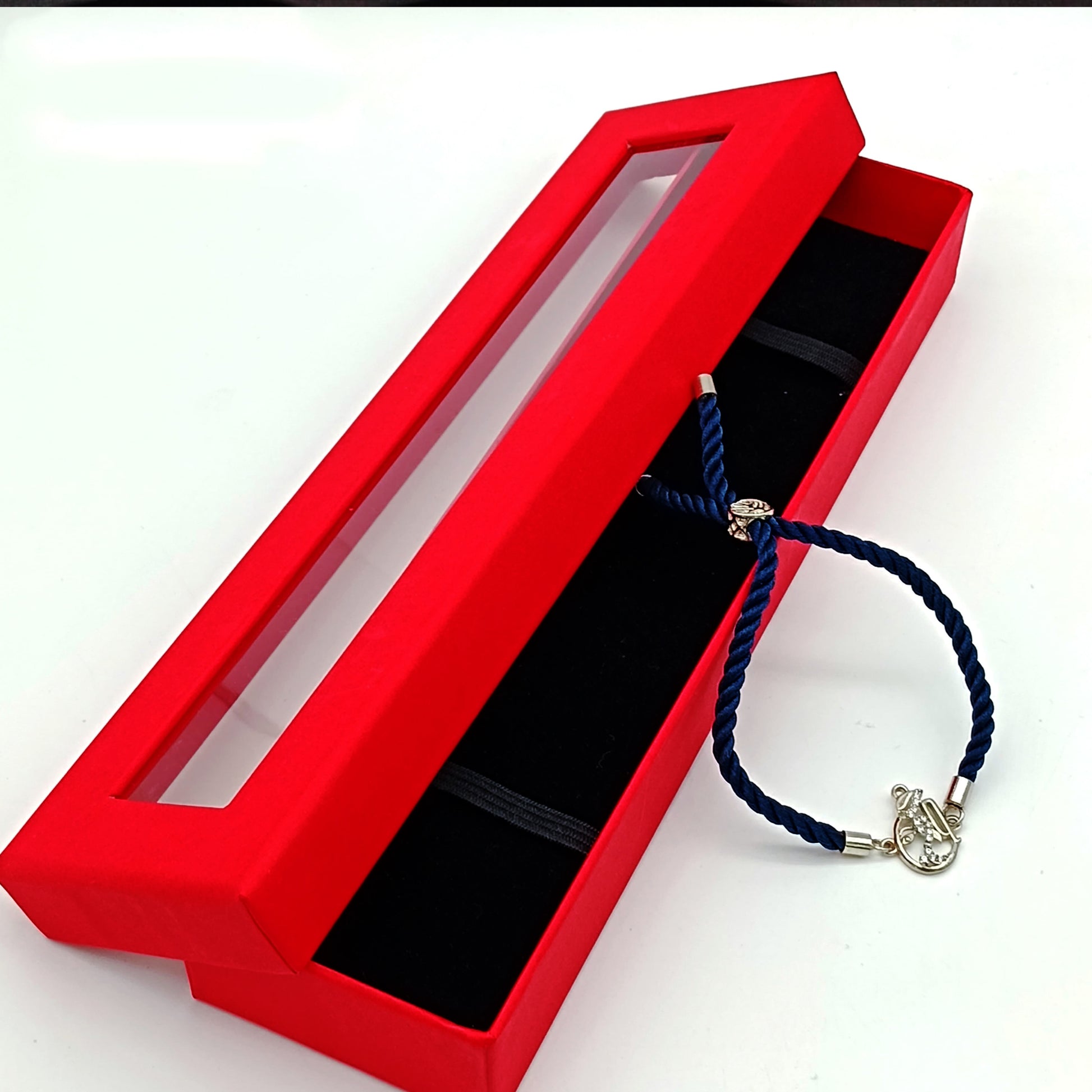 BRACELETS [BR-28062571]